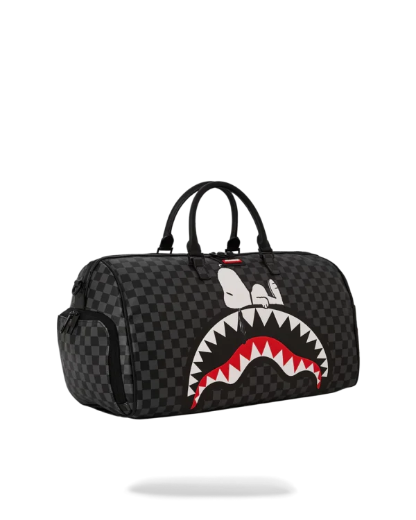 SPRAYGROUND |  SNOOPY DAY OFF DUFFLE - Image 3